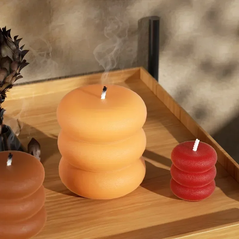 새로운 제품 폭발적인 인기 3D 창의적인 쌓아 올린 원 - Donut Mold Silicone 리뷰 및 가격